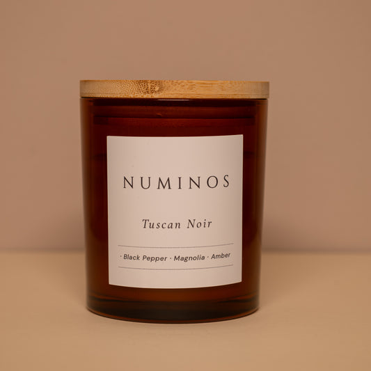 Lumânare parfumatǎ Tuscan Noir - Signature Collection