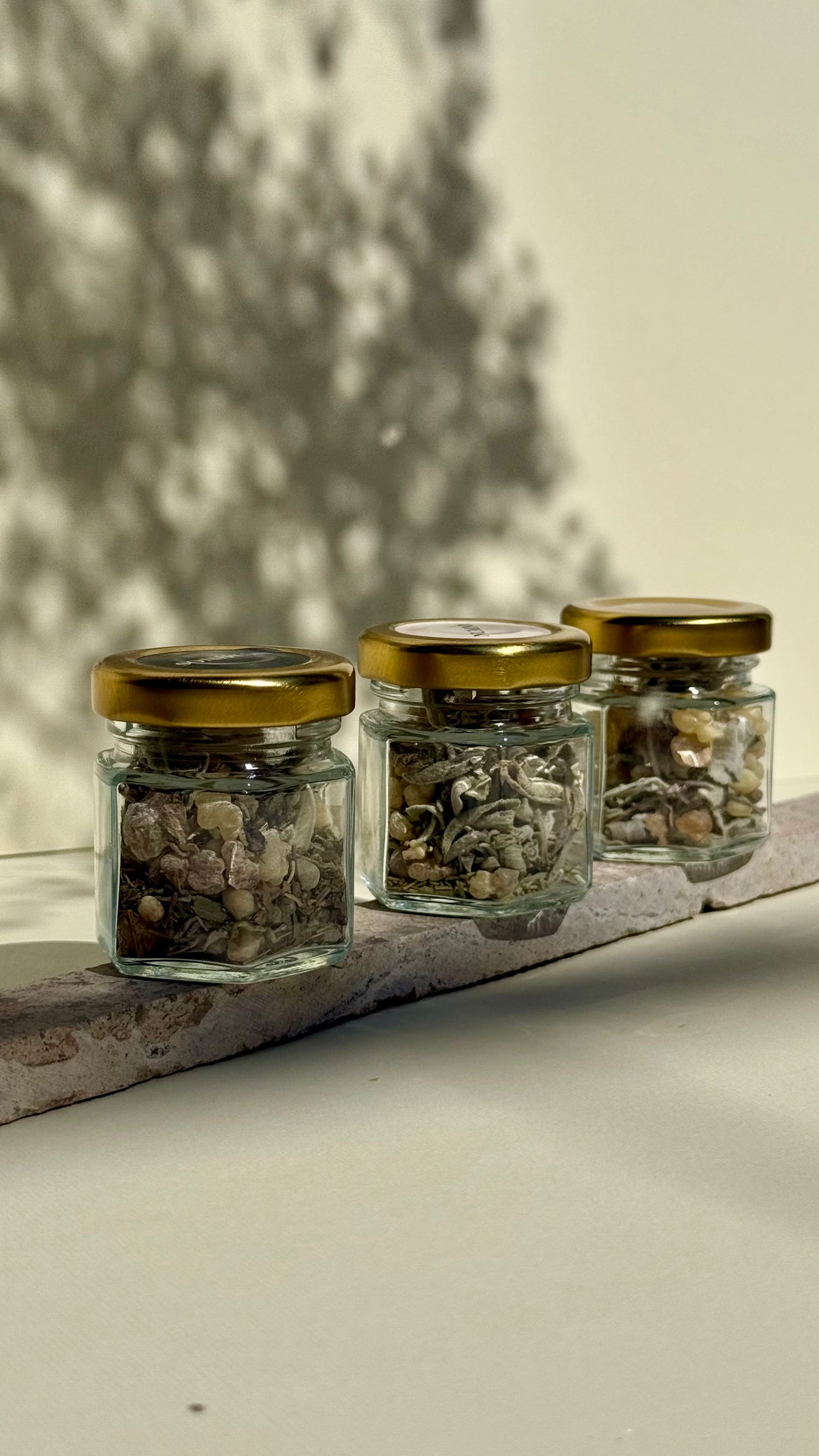 Ritual purificator – Tǎmâie şi salvie